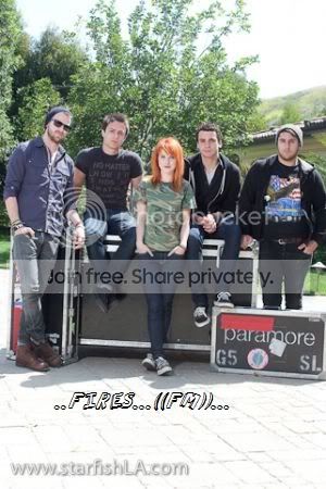paramore photo normal_paramore_0295.jpg